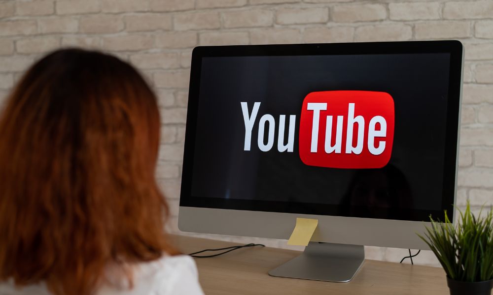 YouTube: The Thumbnail Gateway to Viewer Engagement